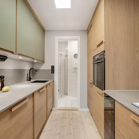 Апартаменти Is Bergen, 2 Min Walk To Everything