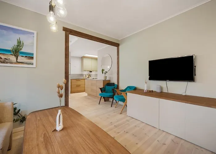 Is Bergen, 2 Min Walk To Everything Берген