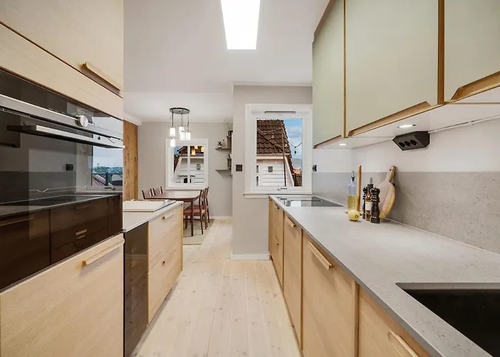 Is Bergen, 2 Min Walk To Everything